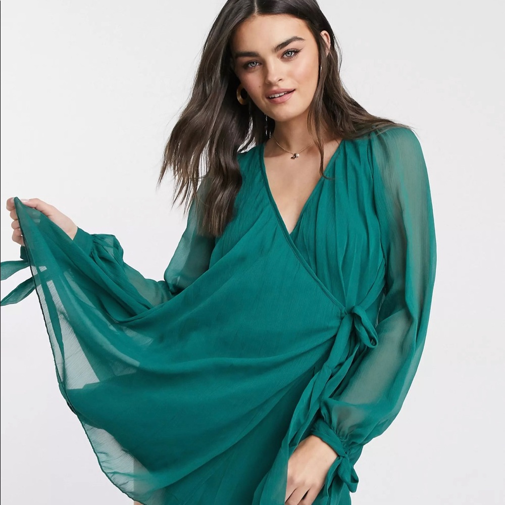 ASOS design pleated wrap dress in green size 8